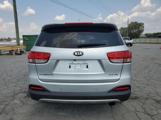 Photo 6 from auction – 2017 KIA SORENTO EX with VIN 5XYPHDA59HG322974