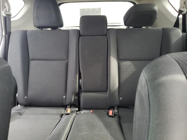 Photo 10 from auction – 2017 TOYOTA RAV4 LE with VIN 2T3BFREV0HW604266