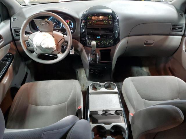 Photo 8 from auction – 2005 TOYOTA SIENNA LE with VIN 5TDBA23C55S042501