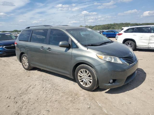 Photo 4 from auction – 2011 TOYOTA SIENNA XLE with VIN 5TDYK3DC0BS063912