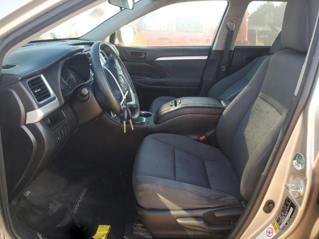 Photo 7 from auction – 2016 TOYOTA HIGHLANDER with VIN 5TDBKRFH6GS337087