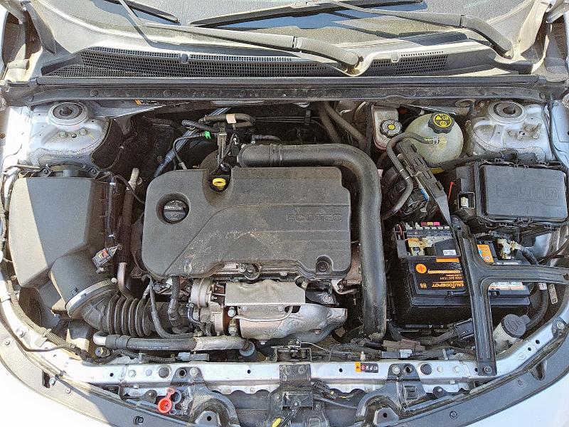 Photo 11 from auction – 2022 CHEVROLET MALIBU LT with VIN 1G1ZD5ST2NF131511