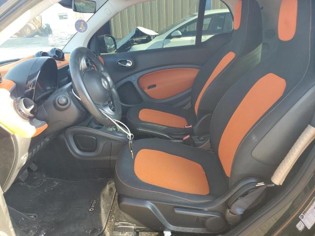 Photo 7 from auction – 2016 SMART FORTWO with VIN WMEFJ5DA4GK060516