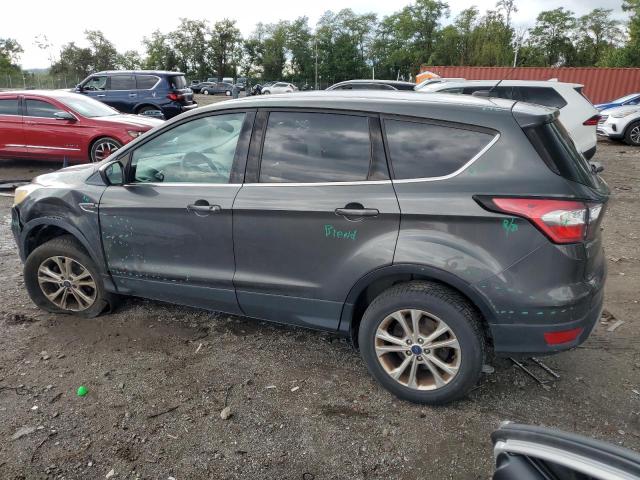Photo 2 from auction – 2017 FORD ESCAPE SE with VIN 1FMCU0GD8HUE39277