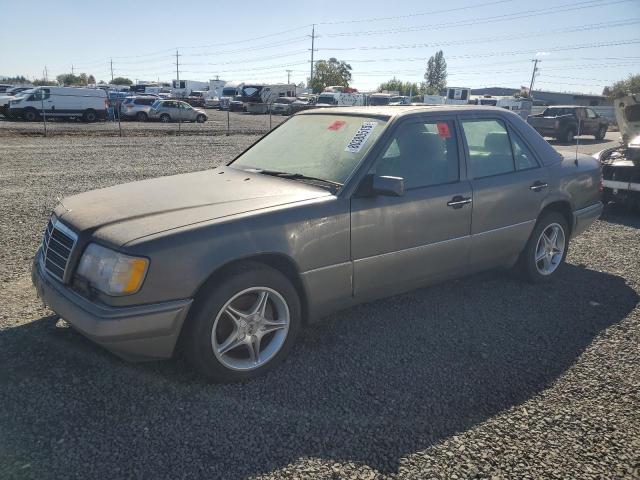 MERCEDES-BENZ E 420 1994 with VIN WDBEA34E8RC018072 - Photo from auction
