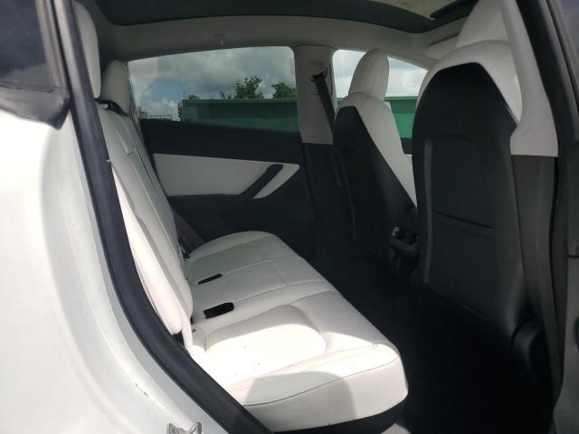 Photo 10 from auction – 2022 TESLA MODEL Y with VIN 7SAYGDEE4NF354688