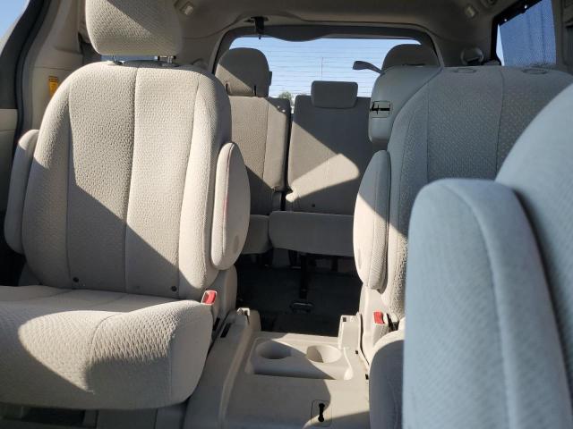 Photo 10 from auction – 2014 TOYOTA SIENNA LE with VIN 5TDKK3DC0ES512595