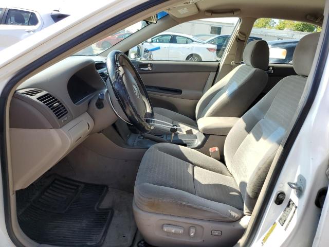 Photo 7 from auction – 2005 TOYOTA CAMRY with VIN 4T1BE32K45U007619