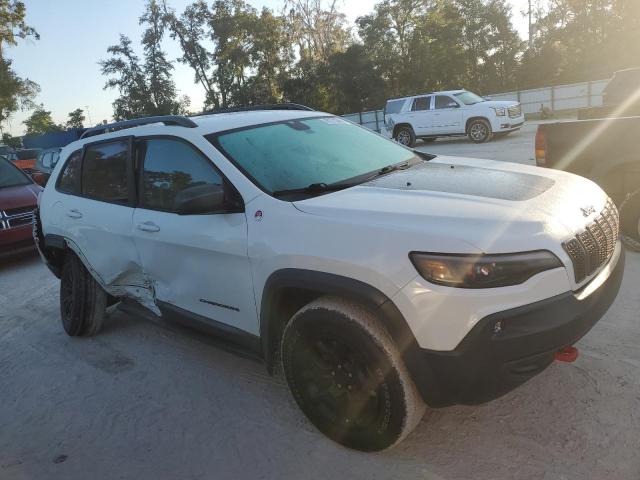 Photo 4 from auction – 2019 JEEP CHEROKEE T with VIN 1C4PJMBX0KD310223