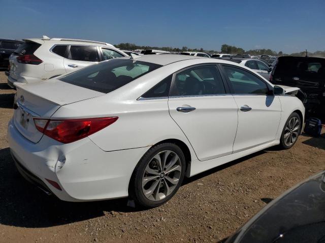 Photo 3 from auction – 2014 HYUNDAI SONATA SE with VIN 5NPEC4AC3EH825151
