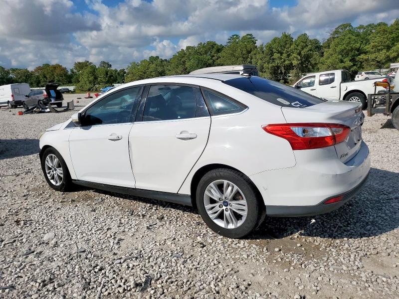 Foto 2 de la subasta – 2012 FORD FOCUS SEL con VIN 1FAHP3H20CL324709