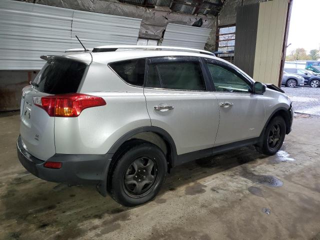 Foto 3 de la subasta – 2014 TOYOTA RAV4 LE con VIN 2T3BFREV6EW227972