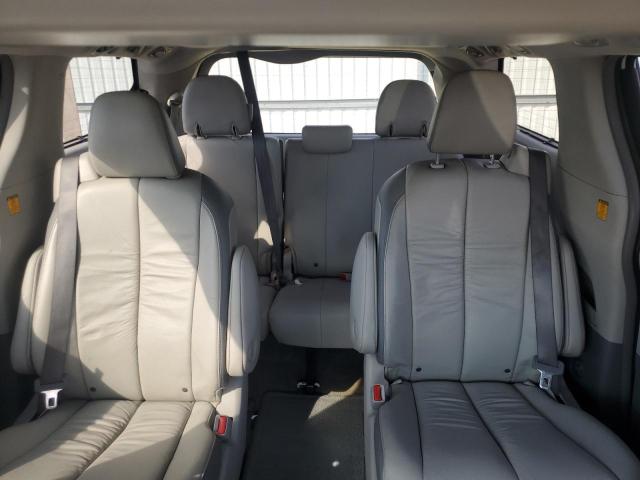 Photo 10 from auction – 2011 TOYOTA SIENNA XLE with VIN 5TDDK3DC8BS028811