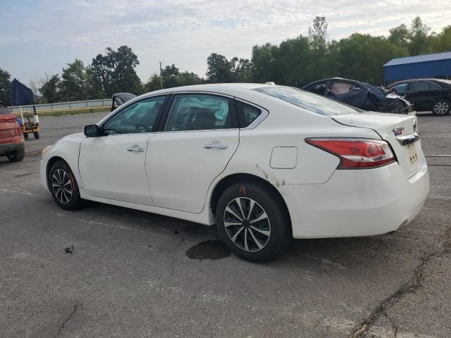Photo 2 from auction – 2015 NISSAN ALTIMA 2.5 with VIN 1N4AL3AP1FN894827