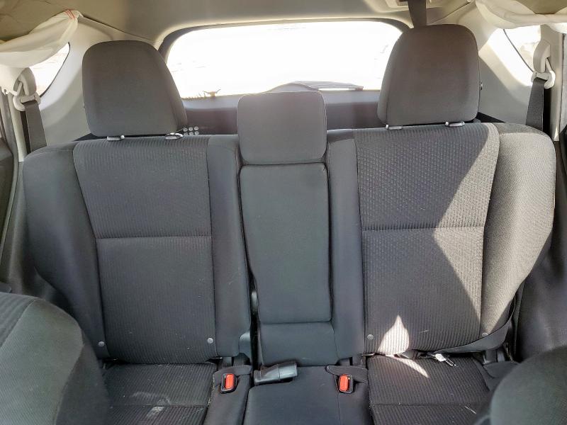 Photo 10 from auction – 2018 TOYOTA RAV4 LE with VIN 2T3ZFREV4JW516583