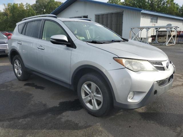 Photo 4 from auction – 2013 TOYOTA RAV4 XLE with VIN JTMRFREV9D5028077
