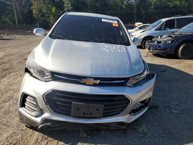 Photo 5 from auction – 2017 CHEVROLET TRAX LS with VIN 3GNCJKSB2HL249720