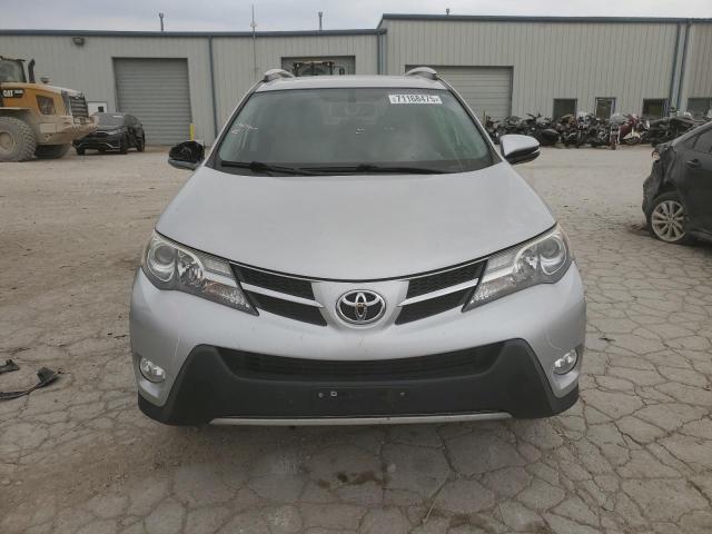 Photo 5 from auction – 2014 TOYOTA RAV4 LIMIT with VIN JTMYFREV9EJ015849