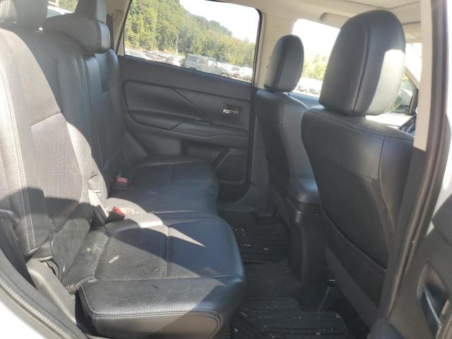 Photo 11 from auction – 2016 MITSUBISHI OUTLANDER with VIN JA4JZ4AX2GZ012437