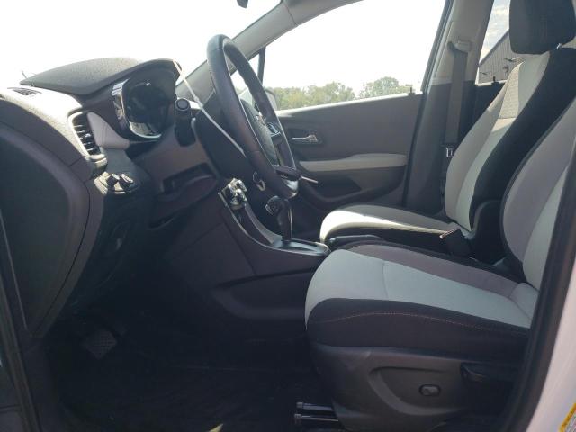 Photo 7 from auction – 2020 CHEVROLET TRAX LS with VIN 3GNCJNSB5LL319527