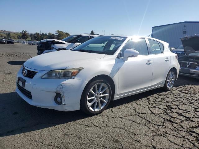 LEXUS CT 200 2013 with VIN JTHKD5BH9D2146872 - Photo from auction