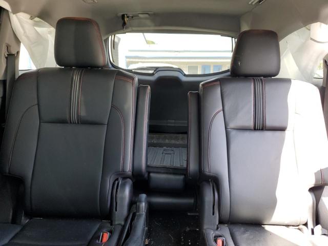 Photo 10 from auction – 2019 TOYOTA HIGHLANDER with VIN 5TDJZRFH5KS599828