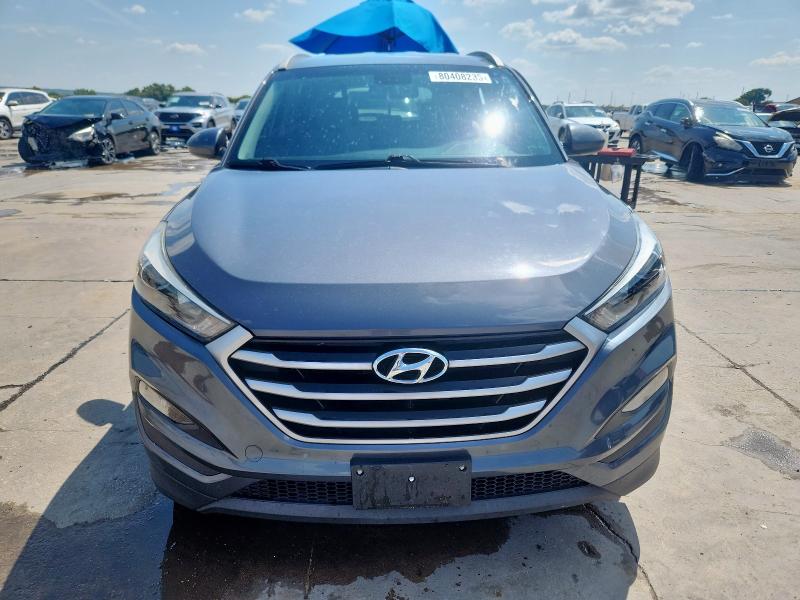 Photo 5 from auction – 2018 HYUNDAI TUCSON with VIN KM8J33A42JU690418