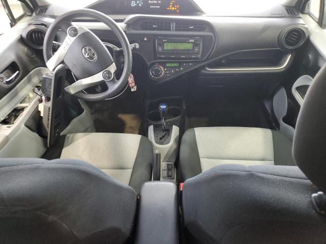 Photo 8 from auction – 2014 TOYOTA PRIUS C with VIN JTDKDTB35E1564427