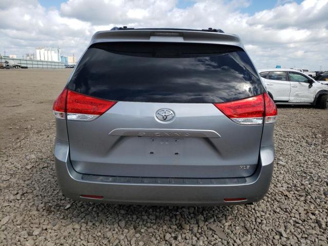 Photo 6 from auction – 2011 TOYOTA SIENNA XLE with VIN 5TDYK3DC3BS118613