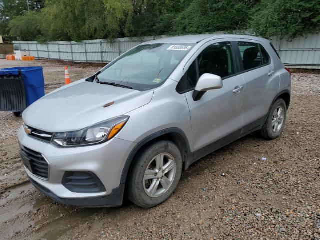 CHEVROLET TRAX LS 2019 with VIN 3GNCJKSBXKL347577 - Photo from auction