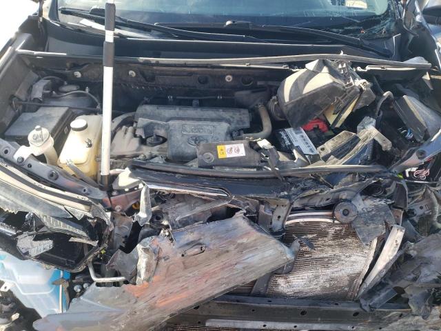 Photo 12 from auction – 2017 TOYOTA RAV4 XLE with VIN JTMRFREV7HD204930