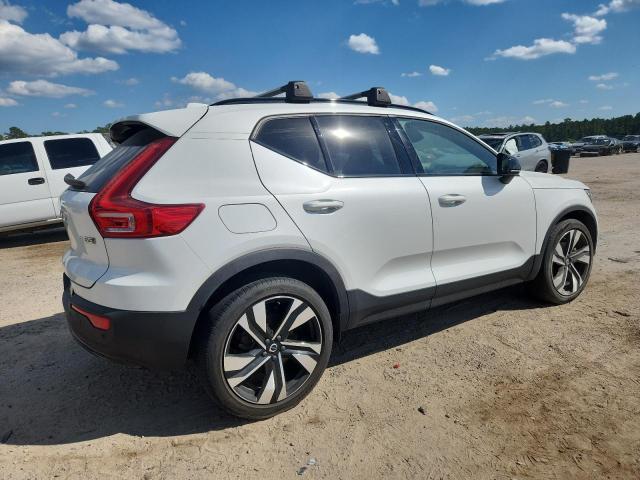 Photo 3 from auction – 2023 VOLVO XC40 PLUS with VIN YV4L12UW2P2049894