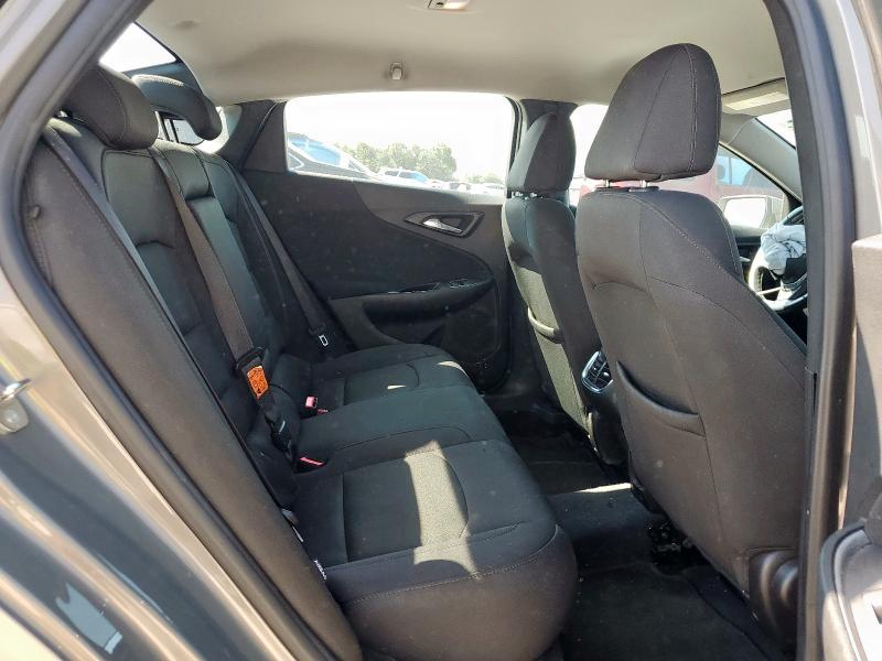 Photo 10 from auction – 2017 CHEVROLET MALIBU LT with VIN 1G1ZE5ST8HF127822