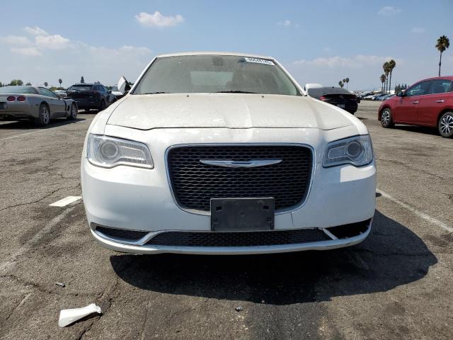 Photo 5 from auction – 2015 CHRYSLER 300 LIMITE with VIN 2C3CCAAG4FH893594
