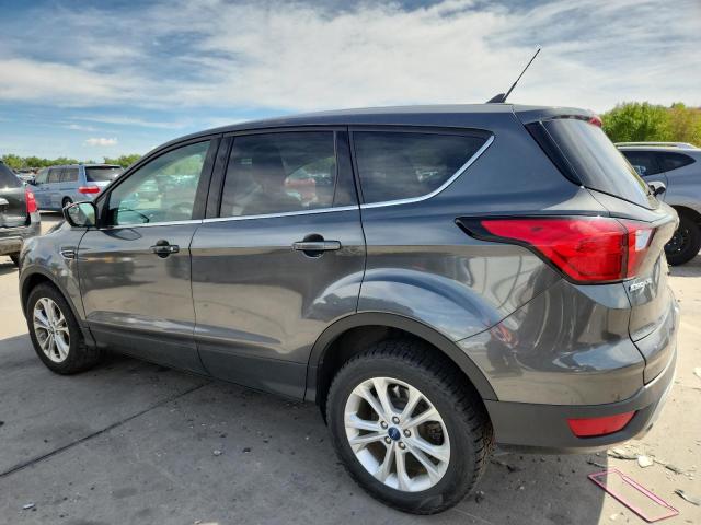 Photo 2 from auction – 2019 FORD ESCAPE SE with VIN 1FMCU9G95KUB66581