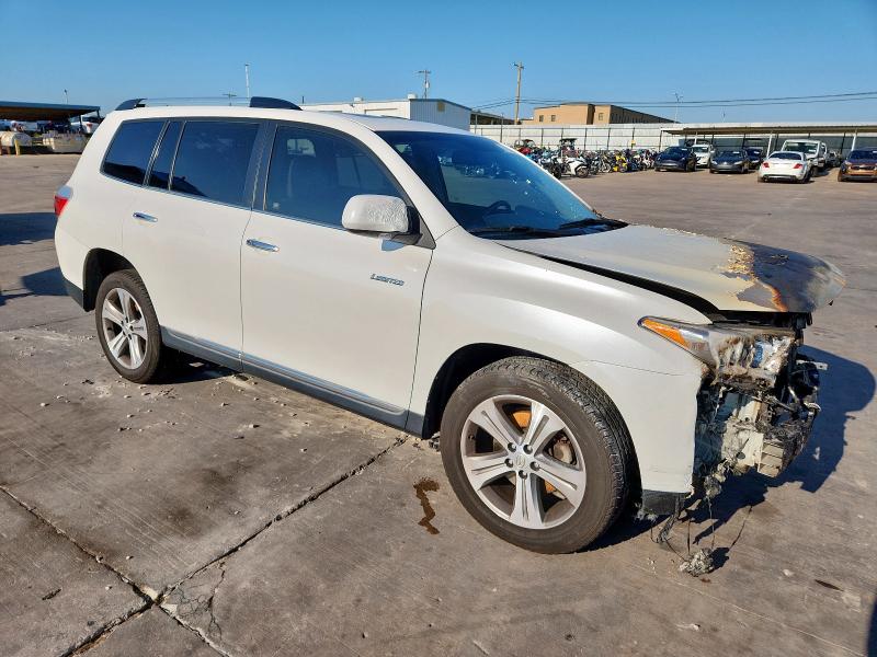 Photo 4 from auction – 2013 TOYOTA HIGHLANDER LIMITED with VIN 5TDYK3EH7DS114447
