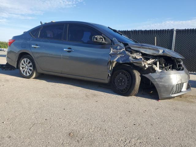 Photo 4 from auction – 2018 NISSAN SENTRA S with VIN 3N1AB7AP2JY227381