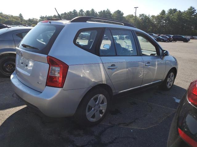 Foto 3 de la subasta – 2009 KIA RONDO BASE con VIN KNAFG528697260619
