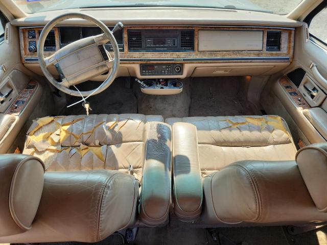 Photo 8 from auction – 1993 LINCOLN TOWN CAR E with VIN 1LNLM81W5PY630400