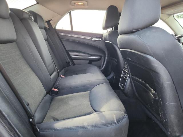 Photo 10 from auction – 2019 CHRYSLER 300 TOURING with VIN 2C3CCAAG1KH501200