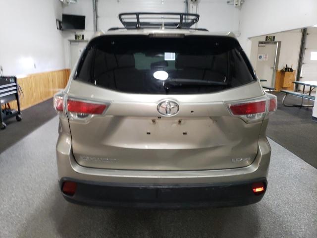 Photo 6 from auction – 2015 TOYOTA HIGHLANDER with VIN 5TDBKRFH2FS105696