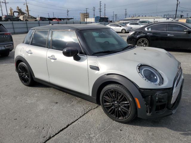 Photo 4 from auction – 2023 MINI COOPER with VIN WMW33DK01P2S77227