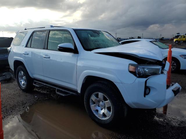 Photo 4 from auction – 2016 TOYOTA 4RUNNER SR with VIN JTEBU5JR1G5387528