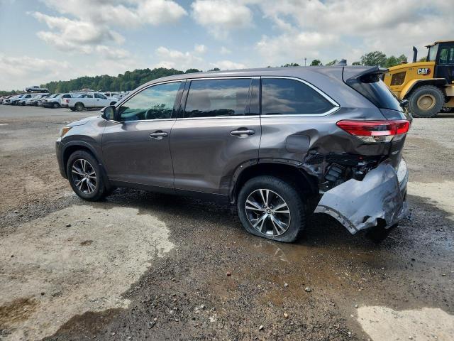 Photo 2 from auction – 2019 TOYOTA HIGHLANDER with VIN 5TDZZRFH9KS360317