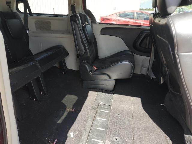 Photo 11 from auction – 2014 CHRYSLER TOWN & COU with VIN 2C4RC1CG9ER384631