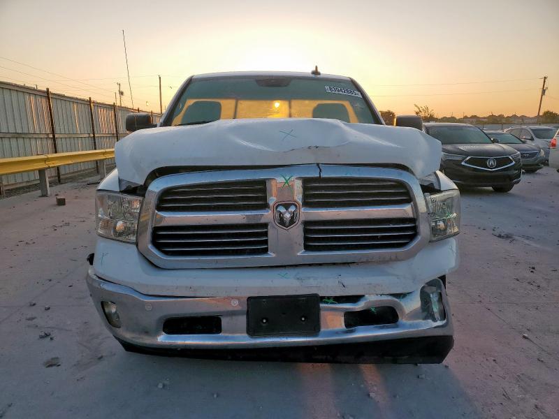 Photo 5 from auction – 2017 RAM 1500 SLT with VIN 3C6RR7LTXHG746353