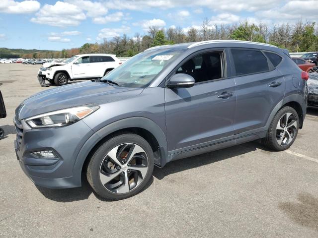 HYUNDAI TUCSON LIM 2016 with VIN KM8J33A23GU064187 - Photo from auction