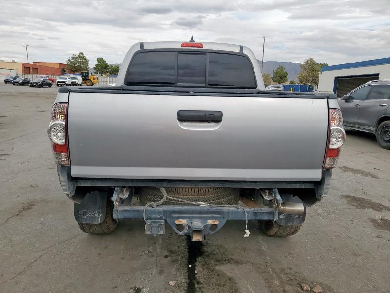Photo 6 from auction – 2015 TOYOTA TACOMA DOU with VIN 3TMLU4EN4FM167075