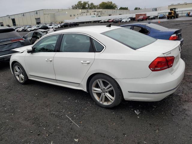 Photo 2 from auction – 2014 VOLKSWAGEN PASSAT SEL with VIN 1VWCT7A36EC045100