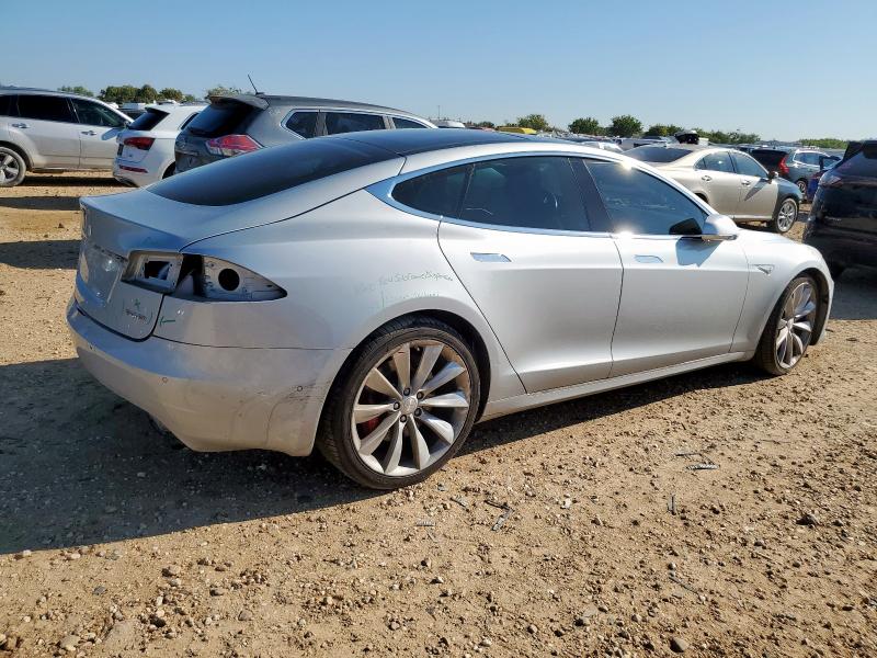 Photo 3 from auction – 2016 TESLA MODEL S with VIN 5YJSA1E46GF141903